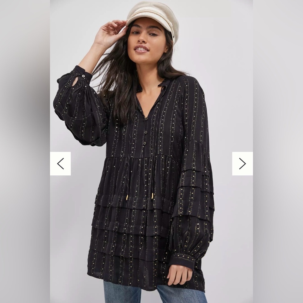 Anthropologie - Quinn Sequined Tunic Blouse